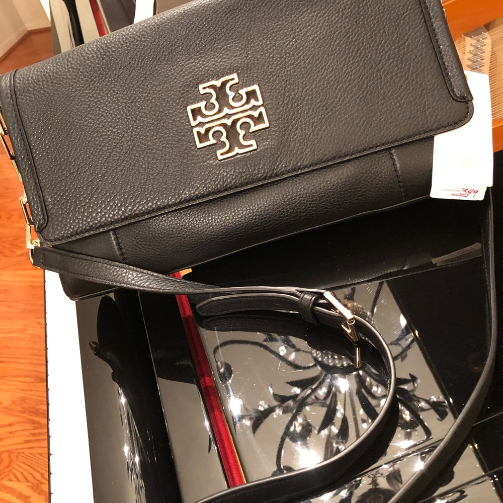 Tory Burch Crossbody black leather bag🎄🎄